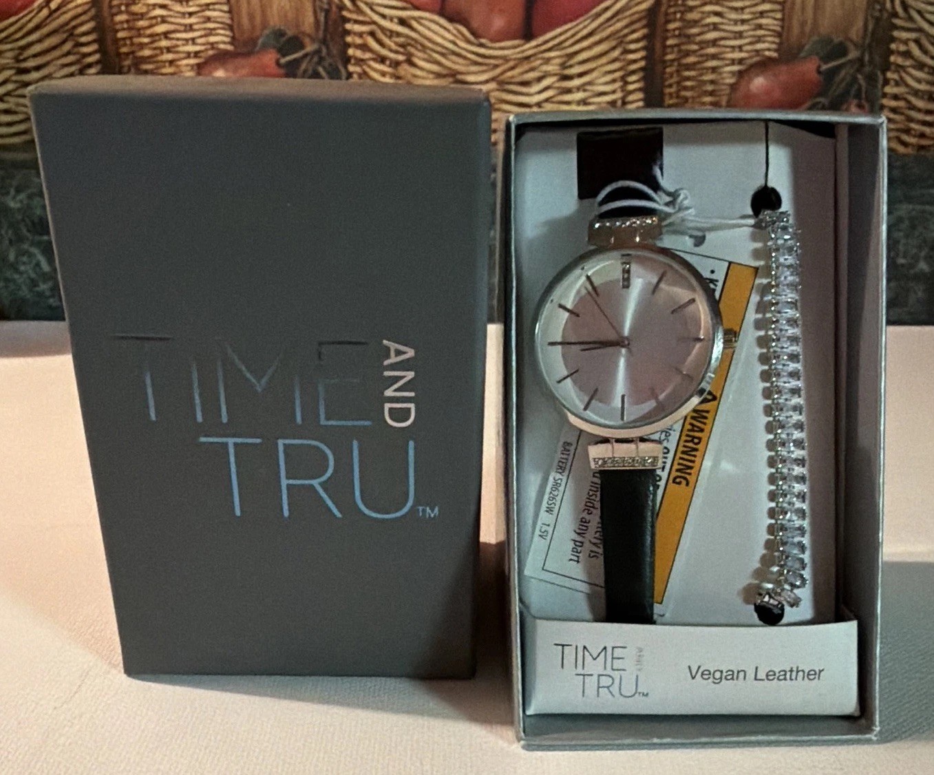 Time and Tru Women’s Quartz Analog Silver Dial Black Strap w/Box