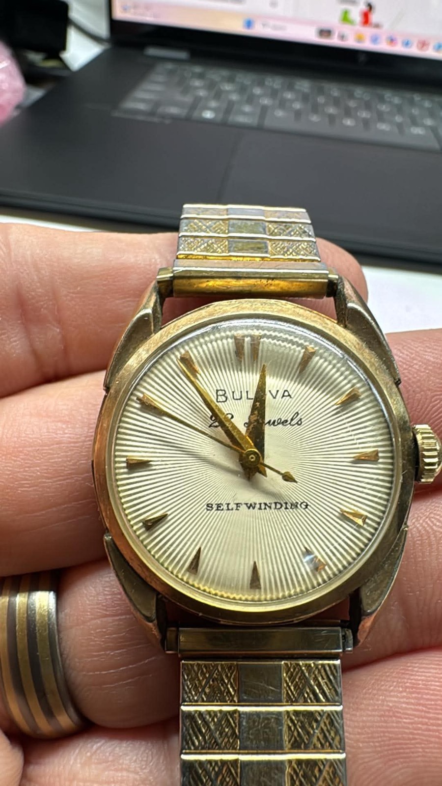 Vintage BULOVA SELFWINDING 10K GOLD FILLED 23 JEWELS MEN’S Watch RUNS A20