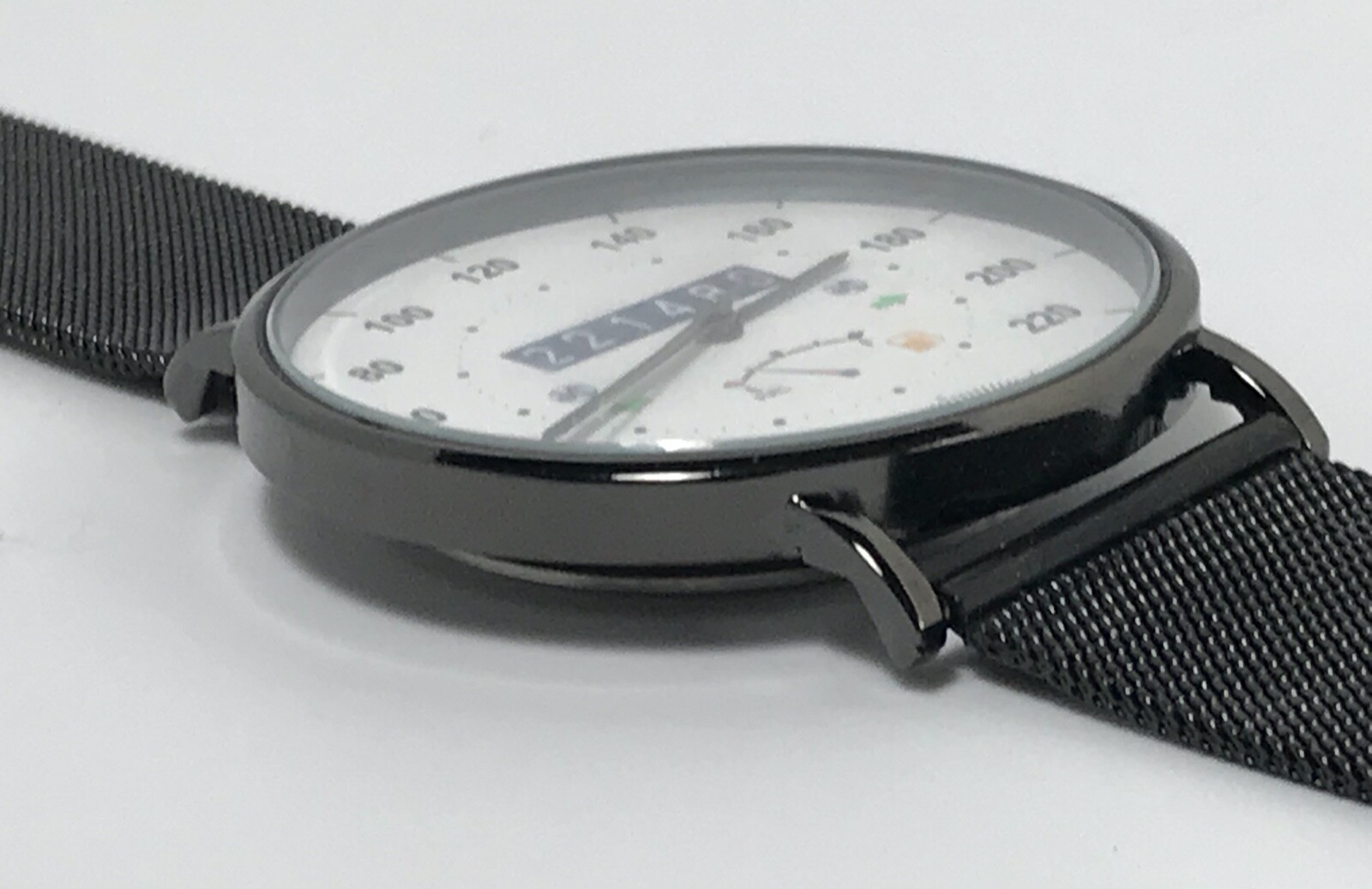 Speedometer Slim Watch 40mm Case 8.75mm thin & 20mm mesh band 3atm WR Sport