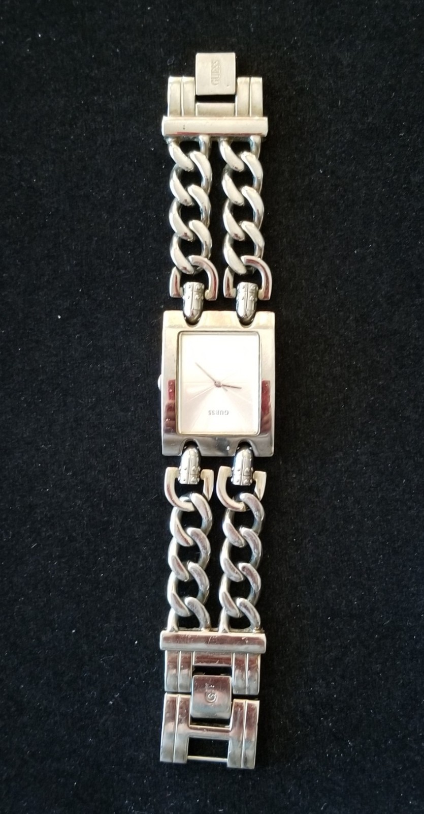 Guess Silver Tone Watch G75916L Double Chain Band 6″ Max Size New Battery