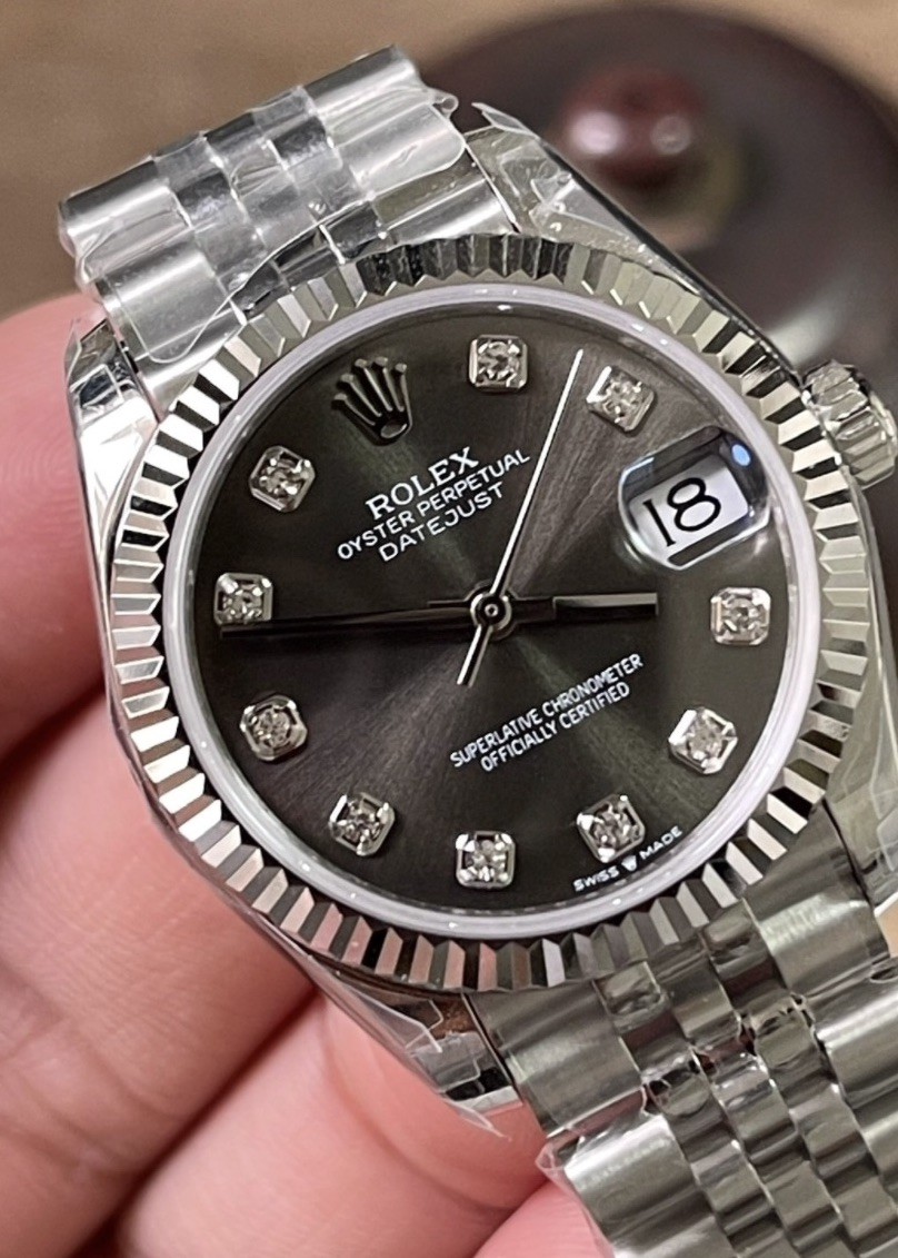 Rolex Datejust Automatic Chronometer Black Dial Diamond Fluted Bezel Date