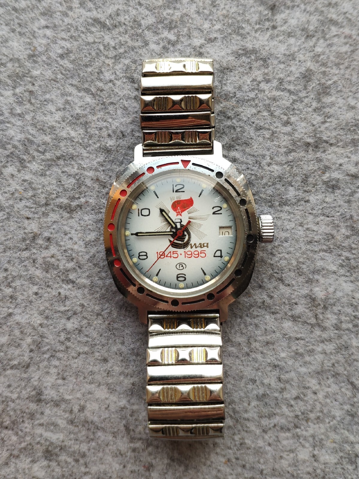 Vintage watch 1995 VOSTOK commander. 50 years of WW2 victory