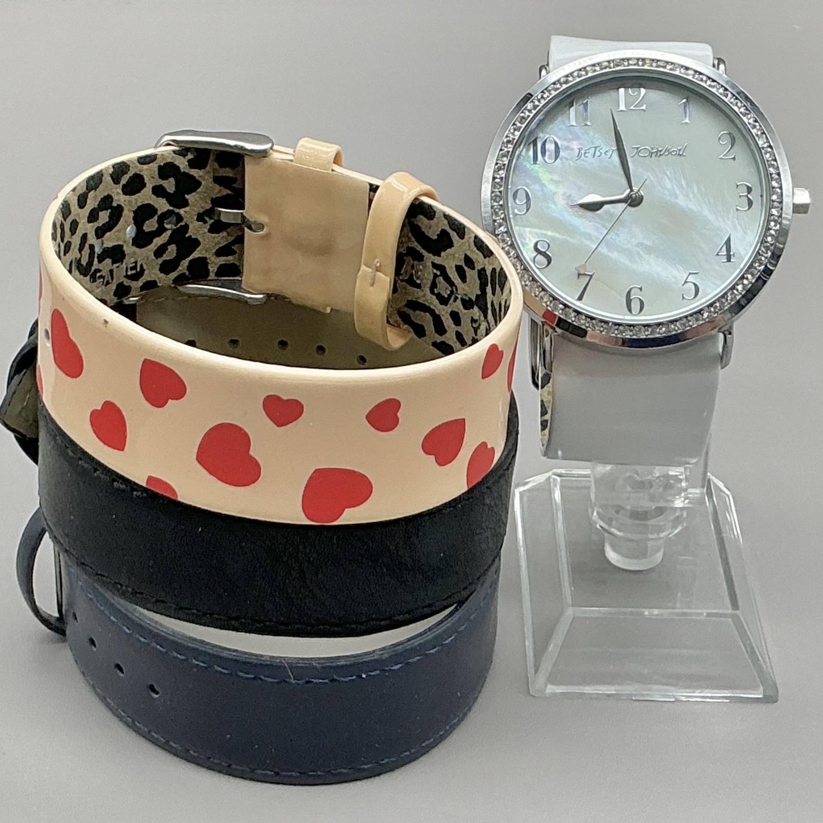 Betsey Johnson Womens Watch White Dial Crystal Bezel 4 Straps Quartz Analog