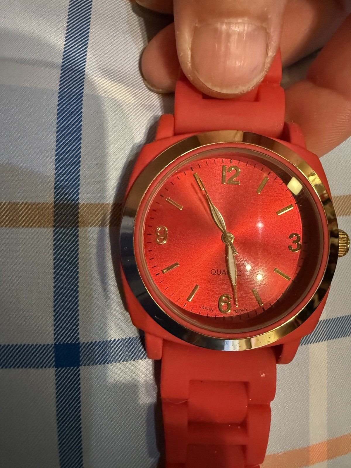 Accutime Watch Corp Quartz Analog Red Dial Red Silicone Strap Gold Tone JCR1048C