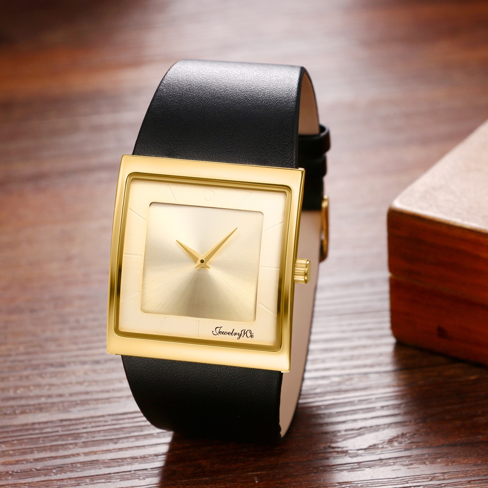 Leather Strap Square Analog Quartz Watch Japanese Movement Business Casual 3ATM