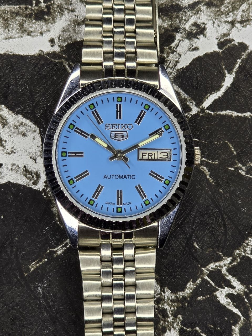 Automatic Seiko Refurbished Blue Dial Day / Date Men’s Wrist Watch Free Shippi