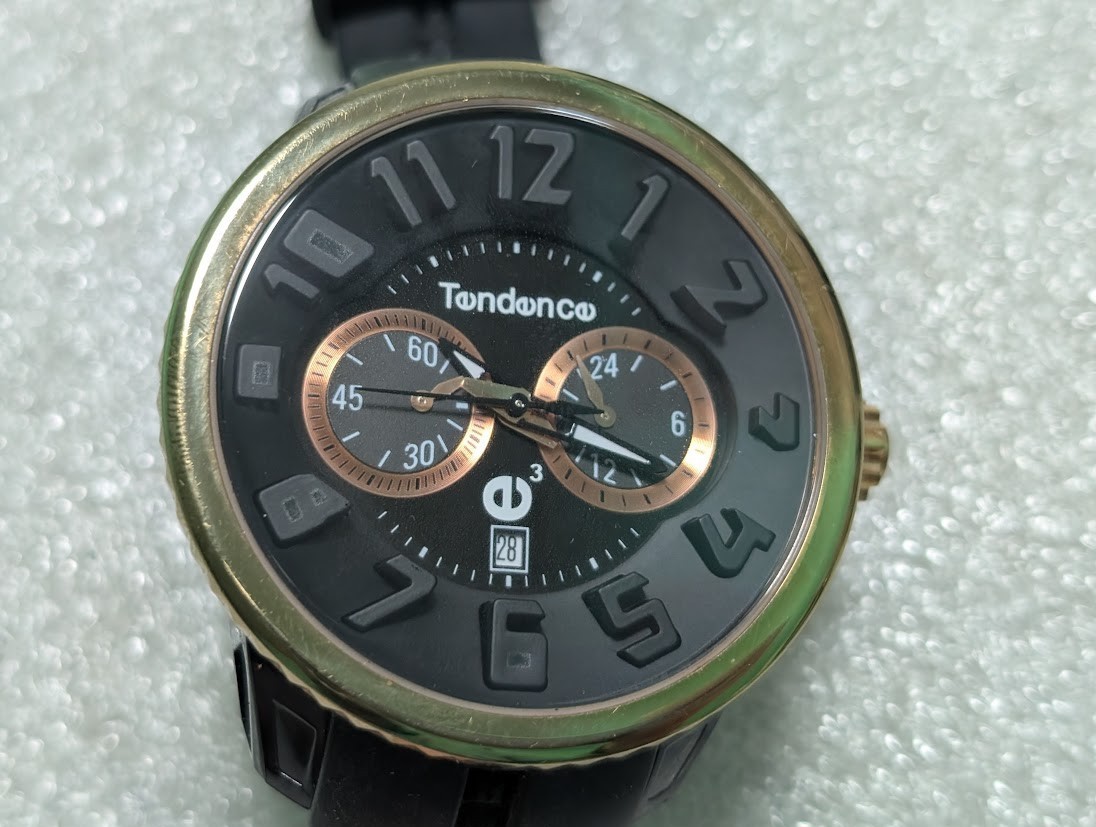 Tendence Gulliver 02046012 watch, with a black gold bezel, 50 mm, with a box