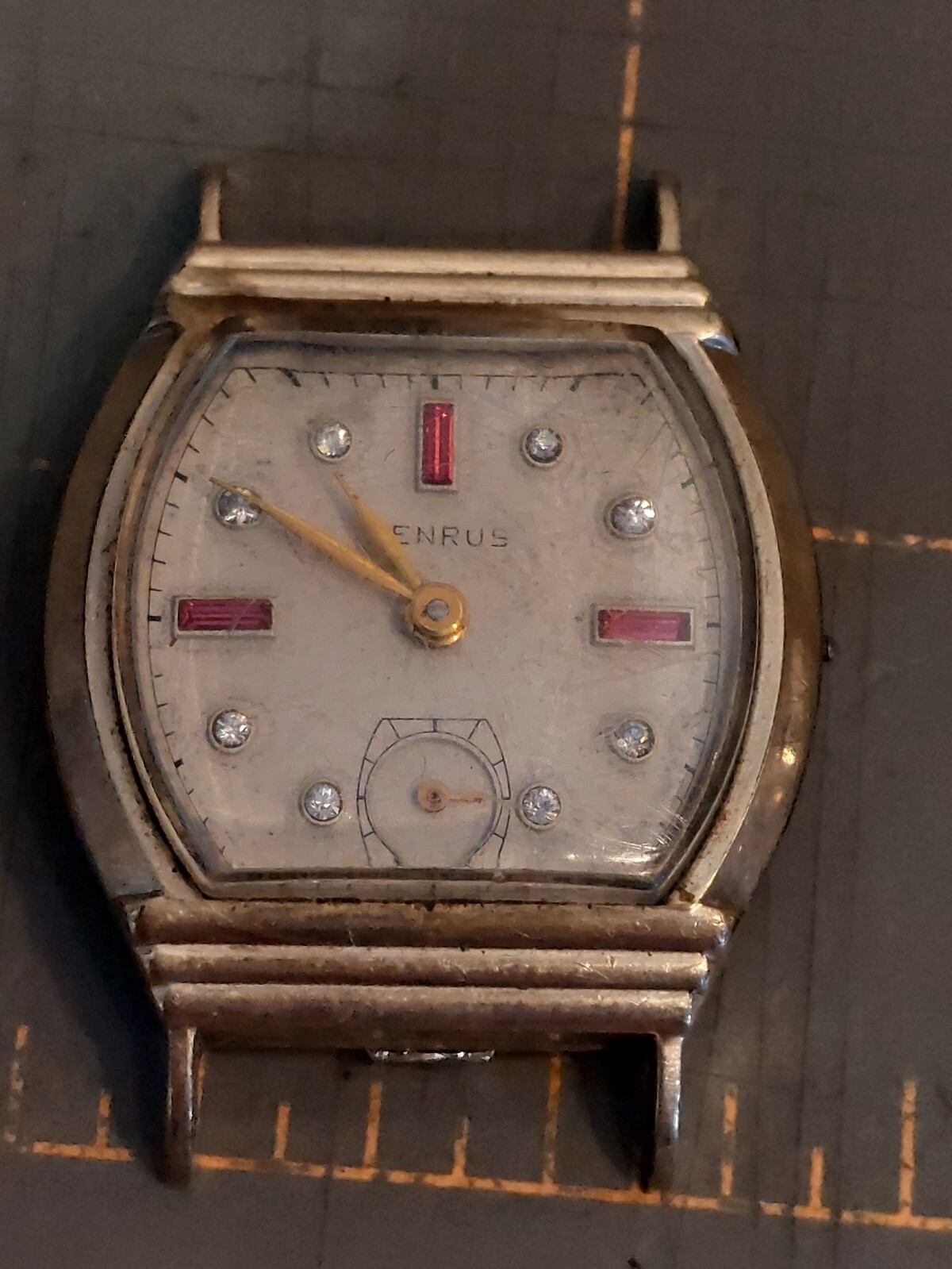 Broken For Repair or Parts Vintage 28mm Benrus Jeweled Dial CW 2 10k RGP