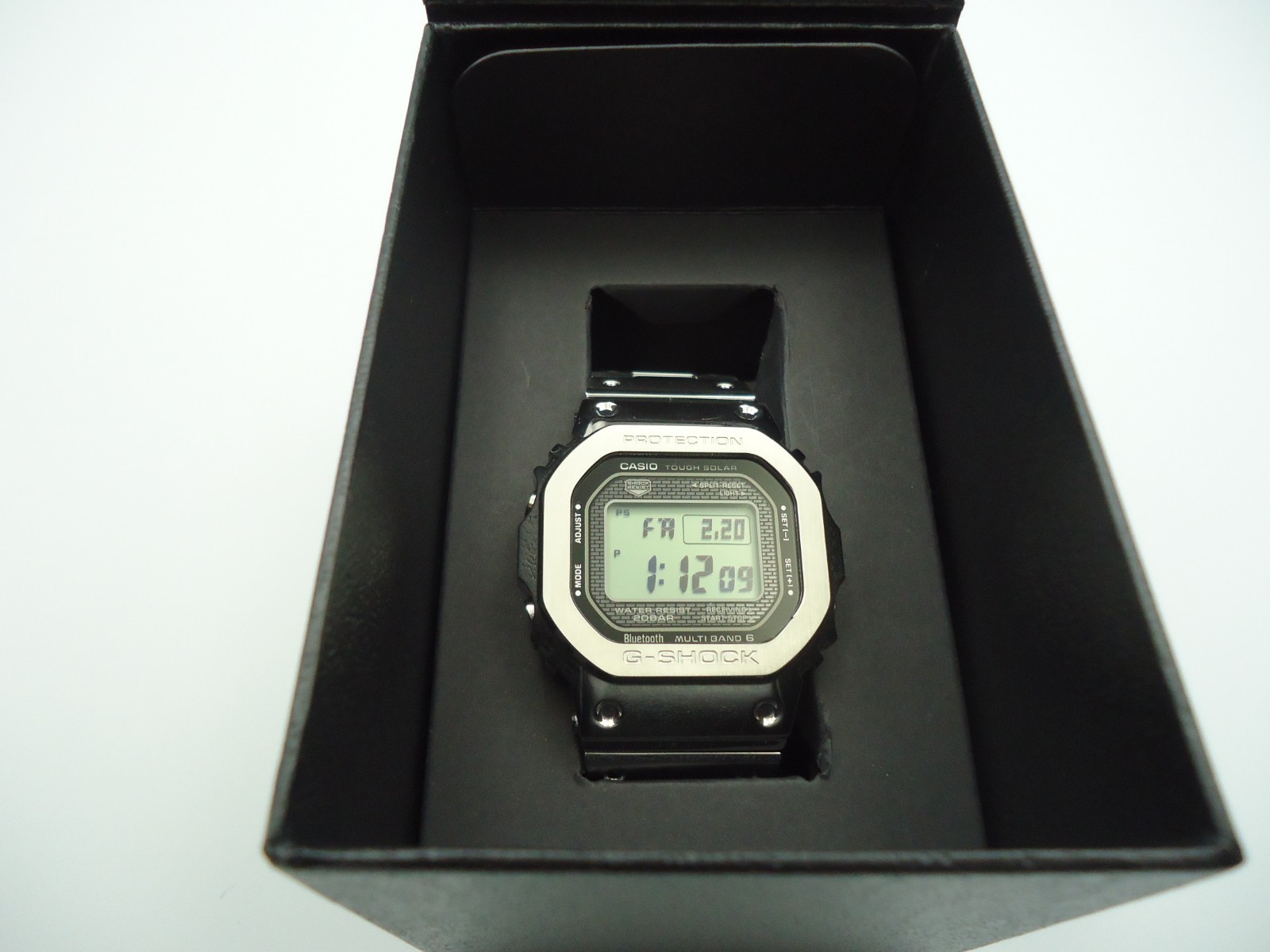Casio G-Shock GMW-B5000D-1JF Full Metal Bluetooth Solar 5 Links Excellent