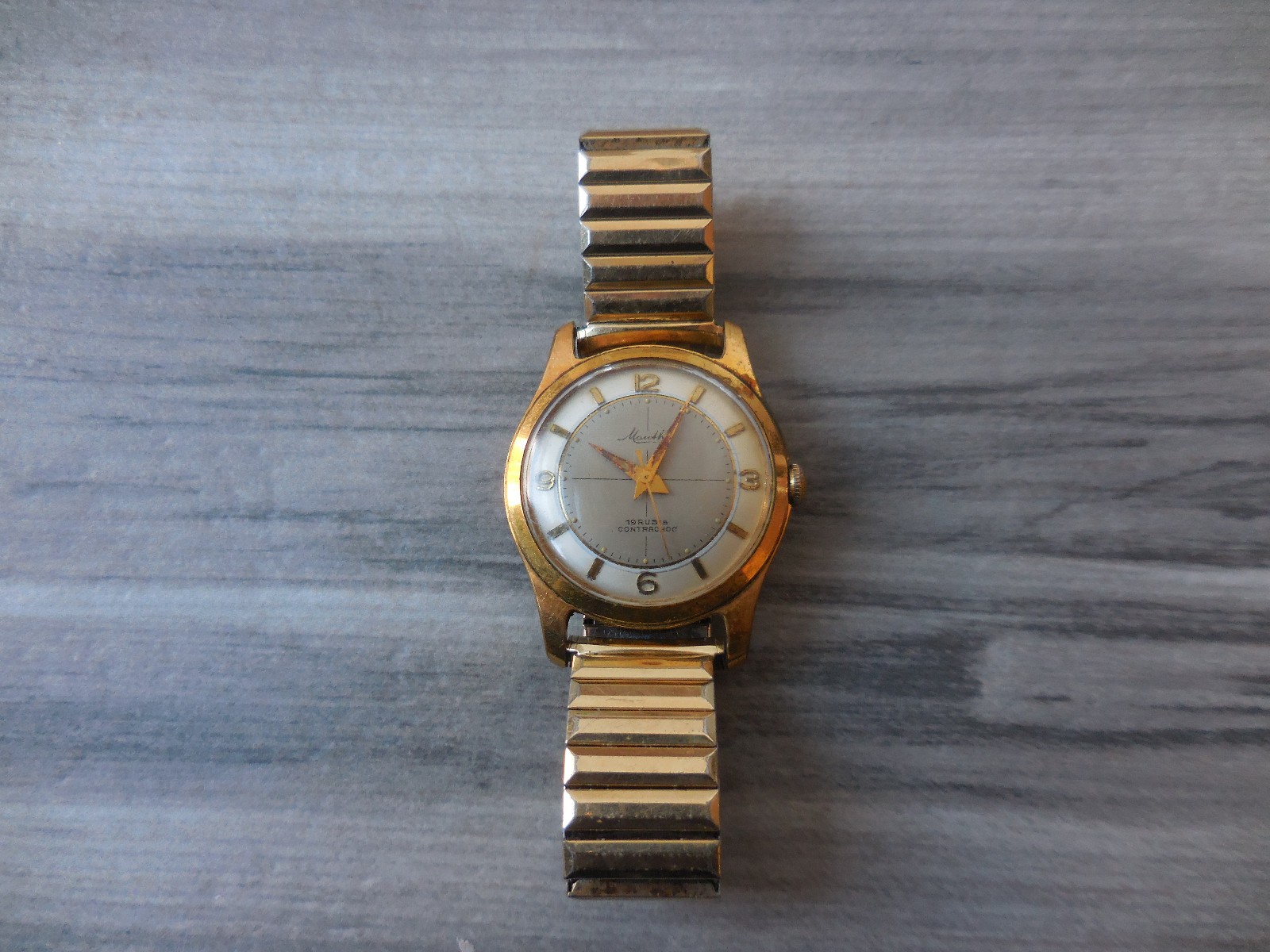 Mouthe Antique Mens Gold Plated 19 Rubis Contrachoc DBGM POLYP Wristwatch