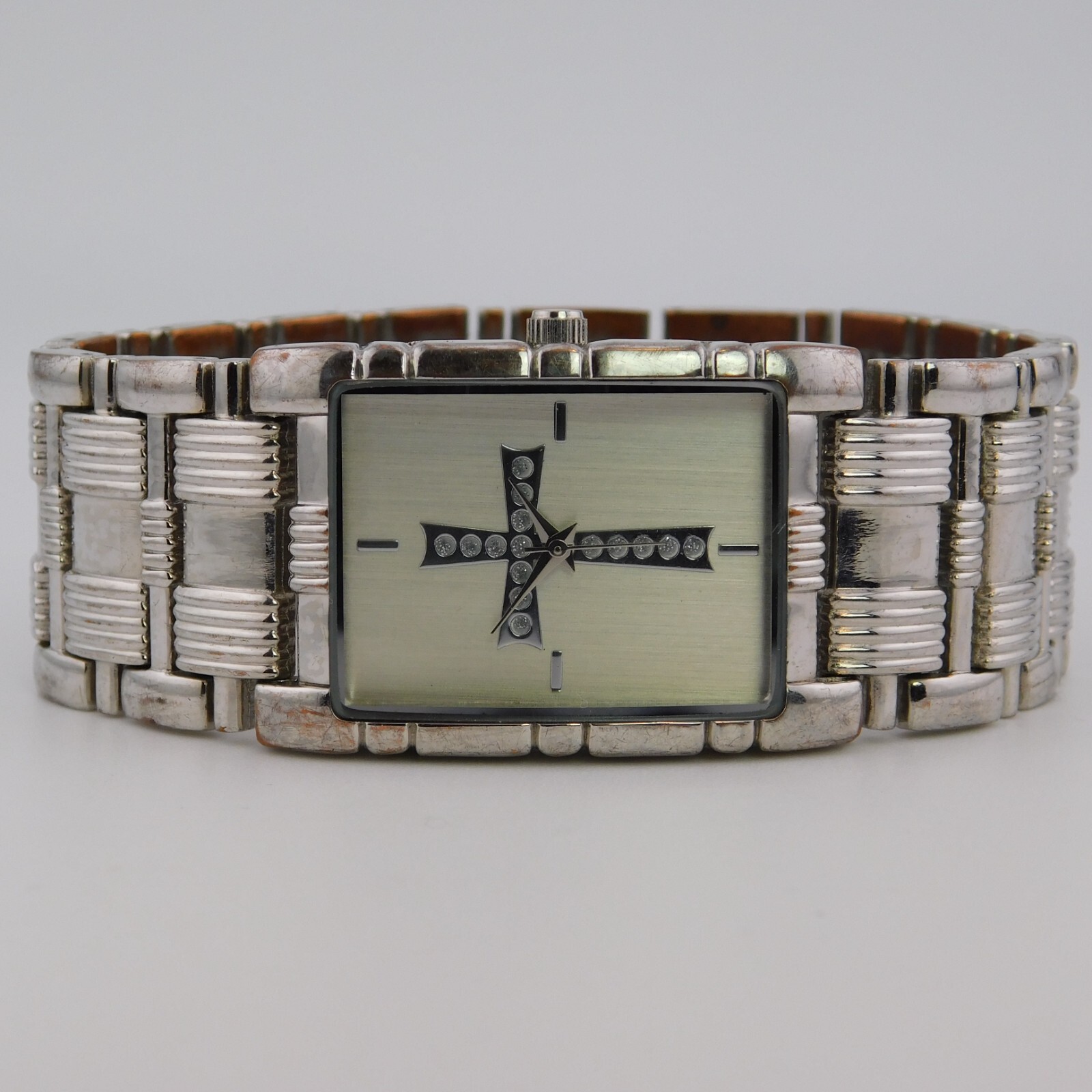 ACCUTIME WATCH CORP. GENWM5130MS Quartz Analog Men’s Watch Sz.7 1/2″ New Battery