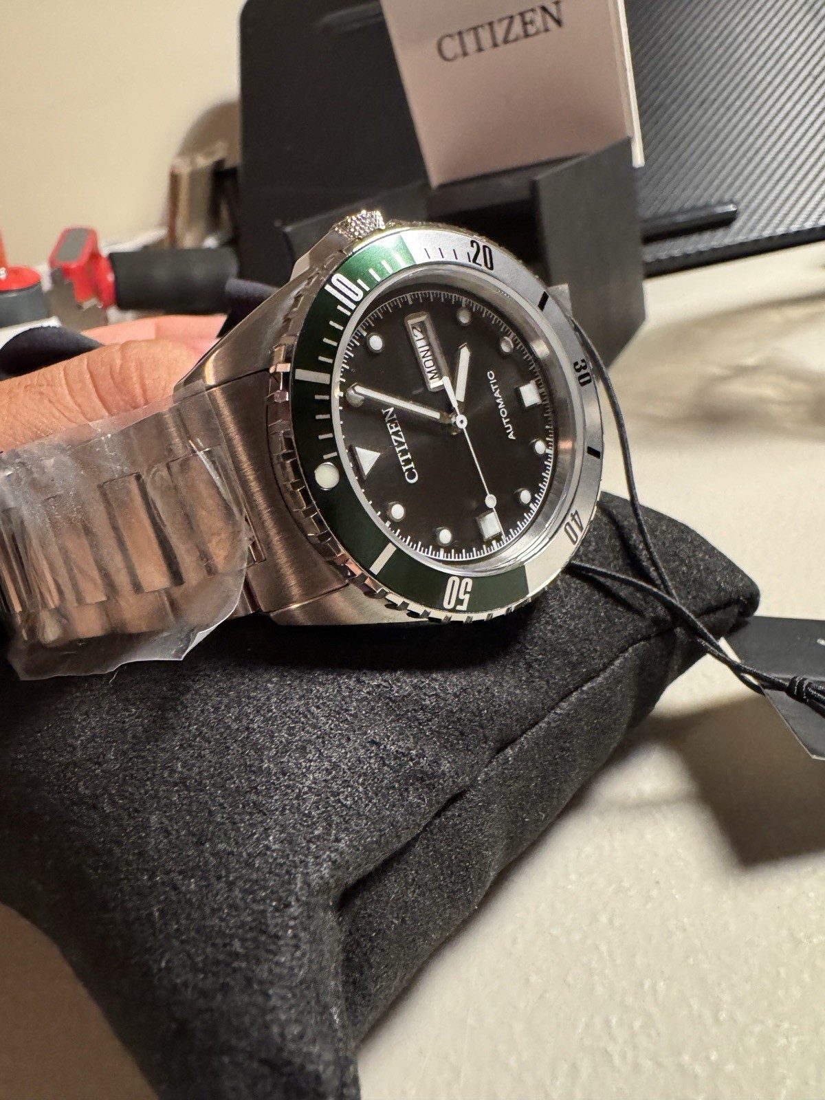 Citizen Automatic Sapphire Crystal Green/Black Dial NH7531-50E Sports Watch NEW