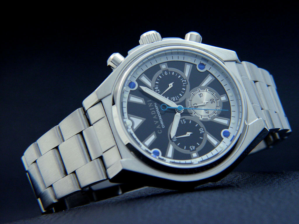 Cavadini Chronograph Mens Watch Designer Stainless 10 BAR Black Silver CV-1617