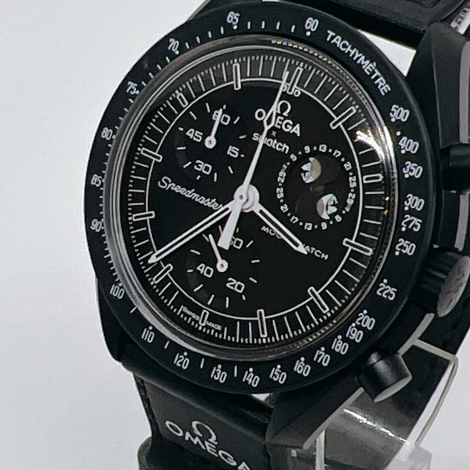 Swatch x Omega x Snoopy Bioceramic MoonSwatch Mission To The Moonphase SO33B700