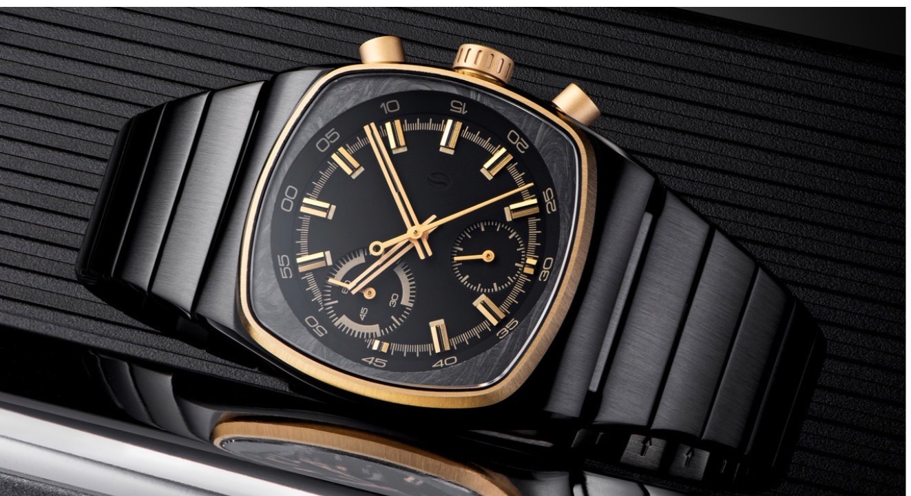 Brew Metric Black and Gold Carbon