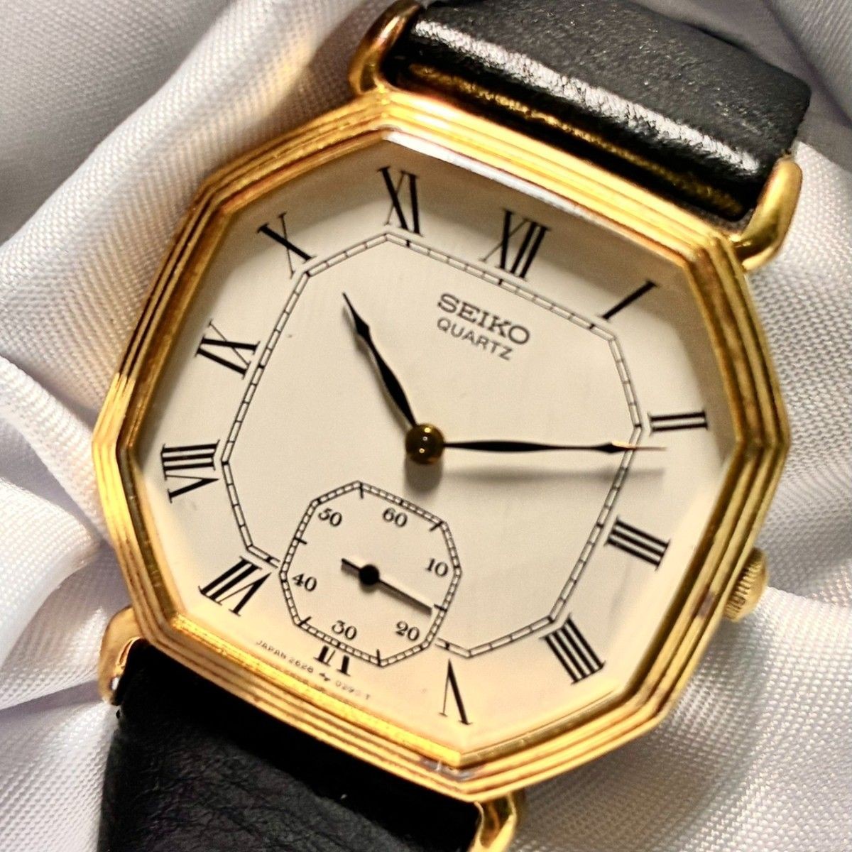 SEIKO Quartz 2628-5040 Quartz Wristwatch Pre-Owned Authentic Japanese Seller