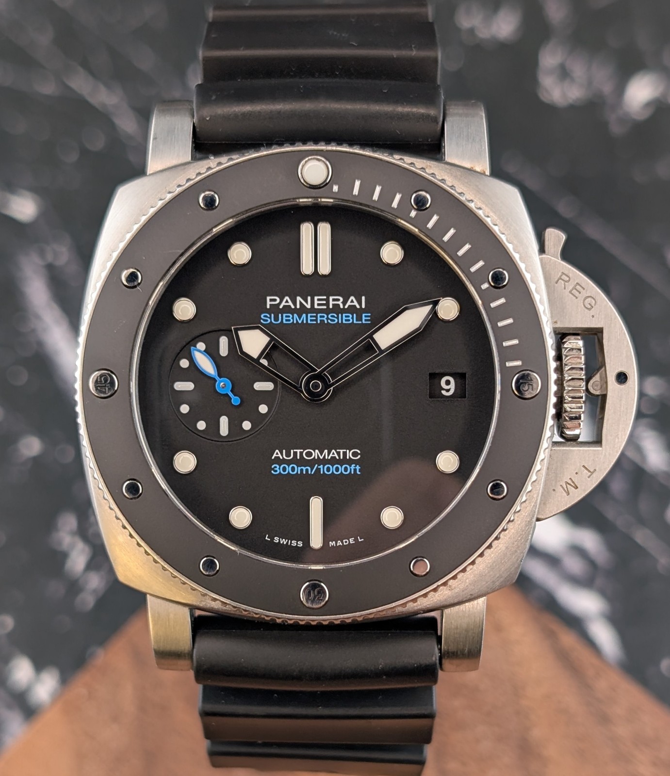 2022 Panerai Submersible 42mm Men’s Black Automatic Watch PAM00683 Complete Set