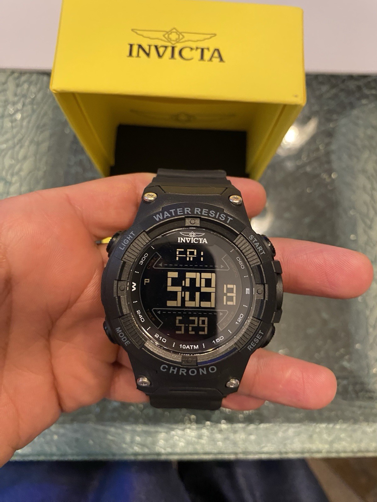 Invicta Racing Burnout Digital 52mm 47523