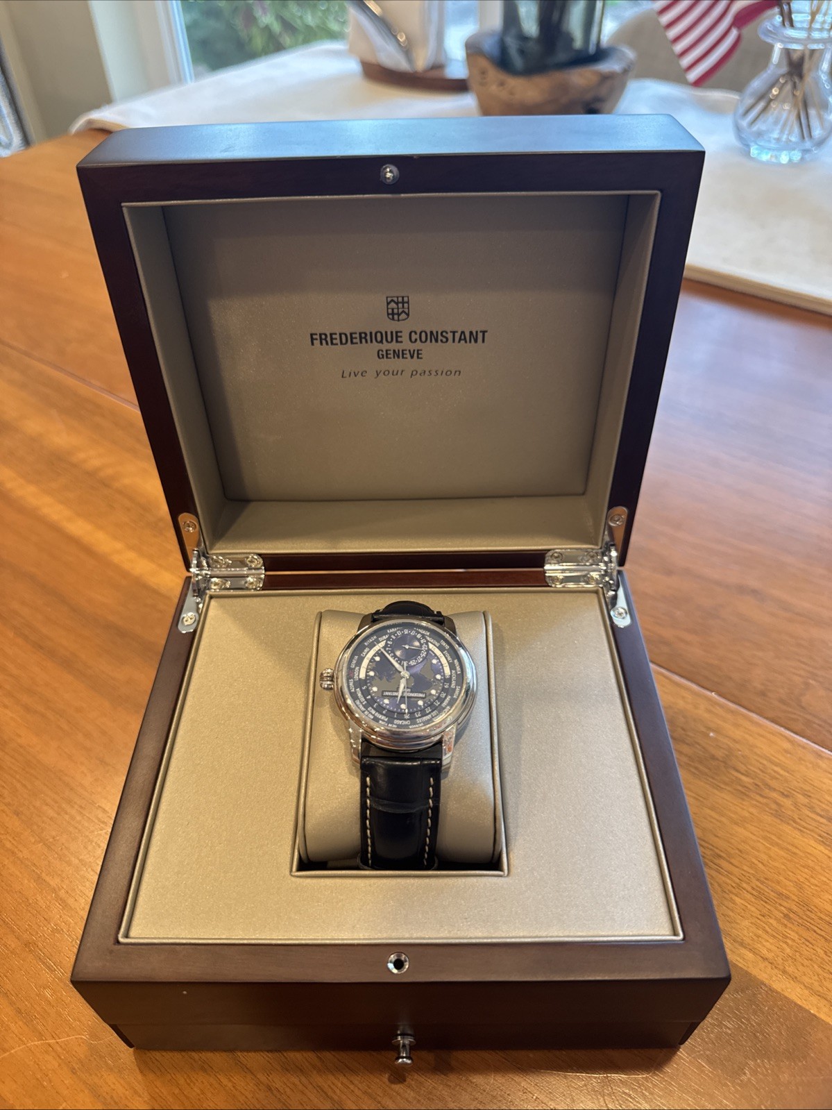 Frederique Constant WORLDTIMER FC-718NWM4H6