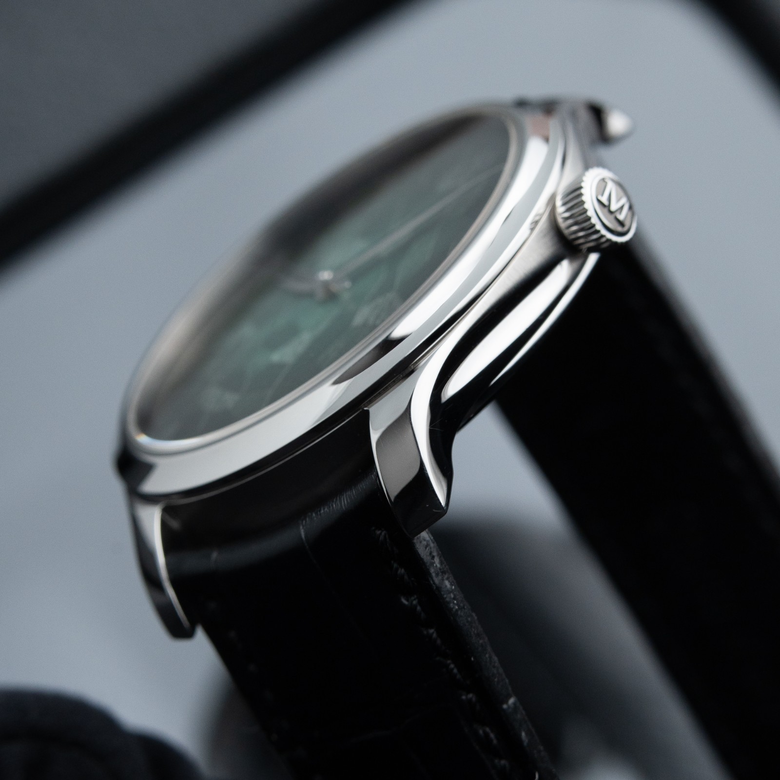 H.Moser & Cie. Endeavour Centre Seconds Mosaic Green Limited Edition Steel Watch