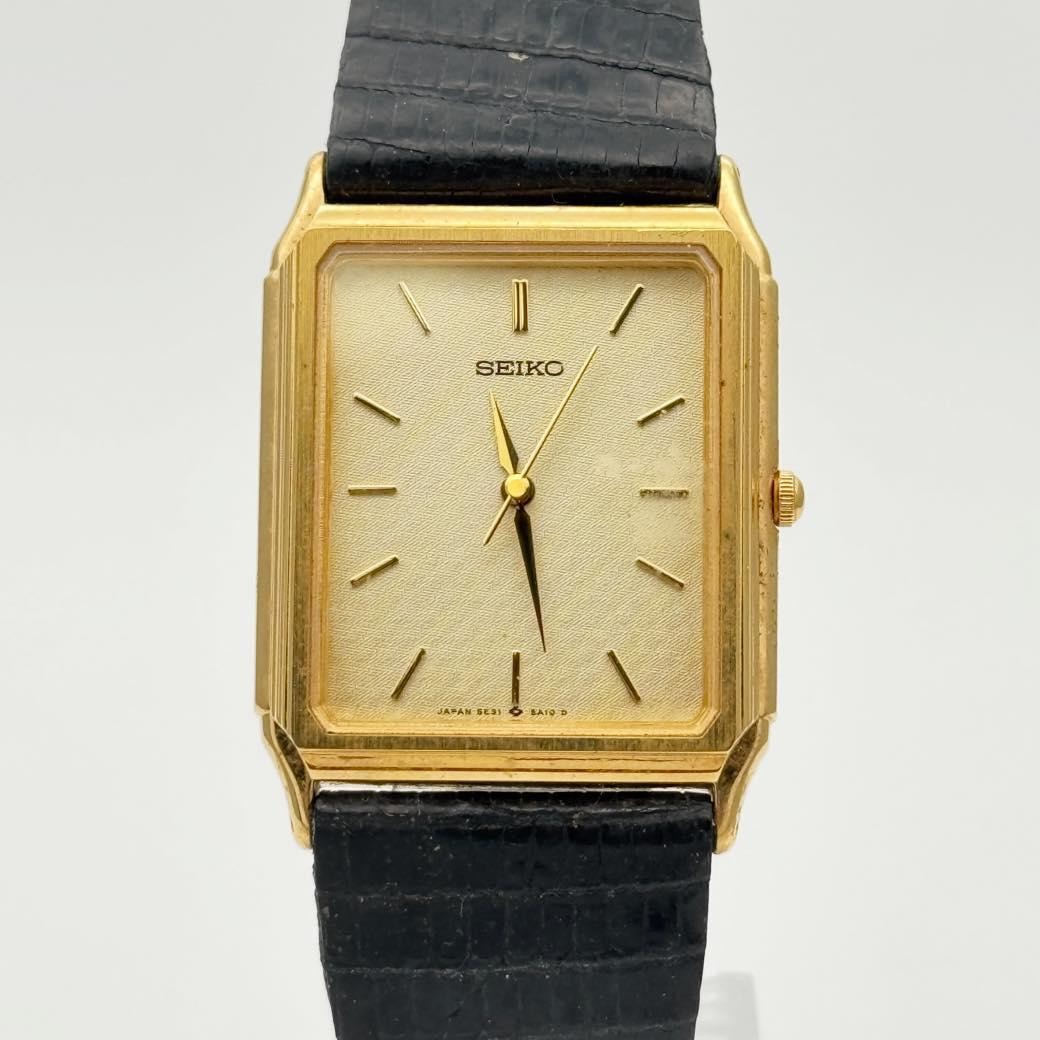 SEIKO Chario Quartz 5E31-5A10 Gold Color Women’s Watch