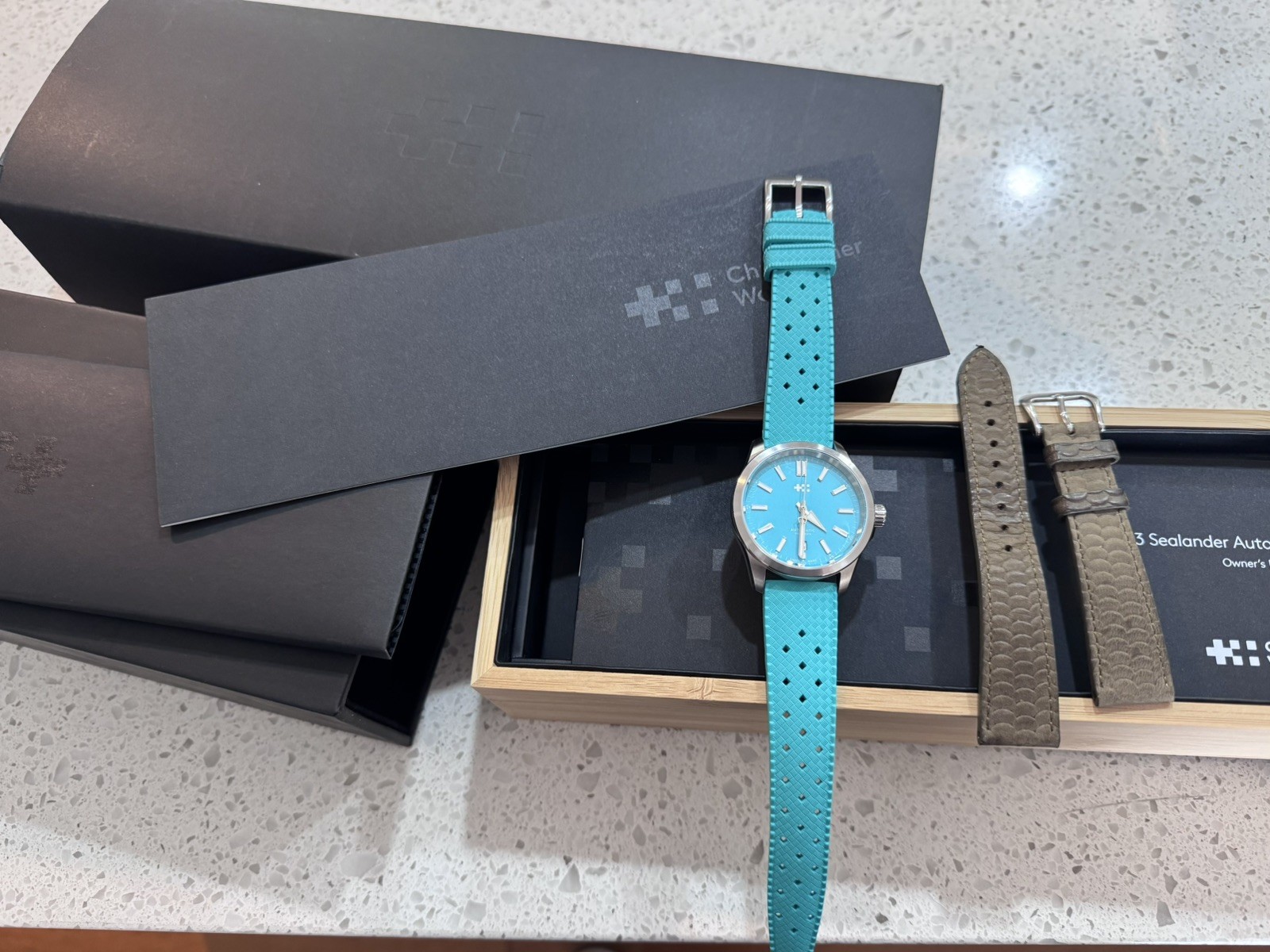 Christopher Ward C63 Sealander Lucerne Blue LE Auto 39mm B/P Warranty 2 Straps