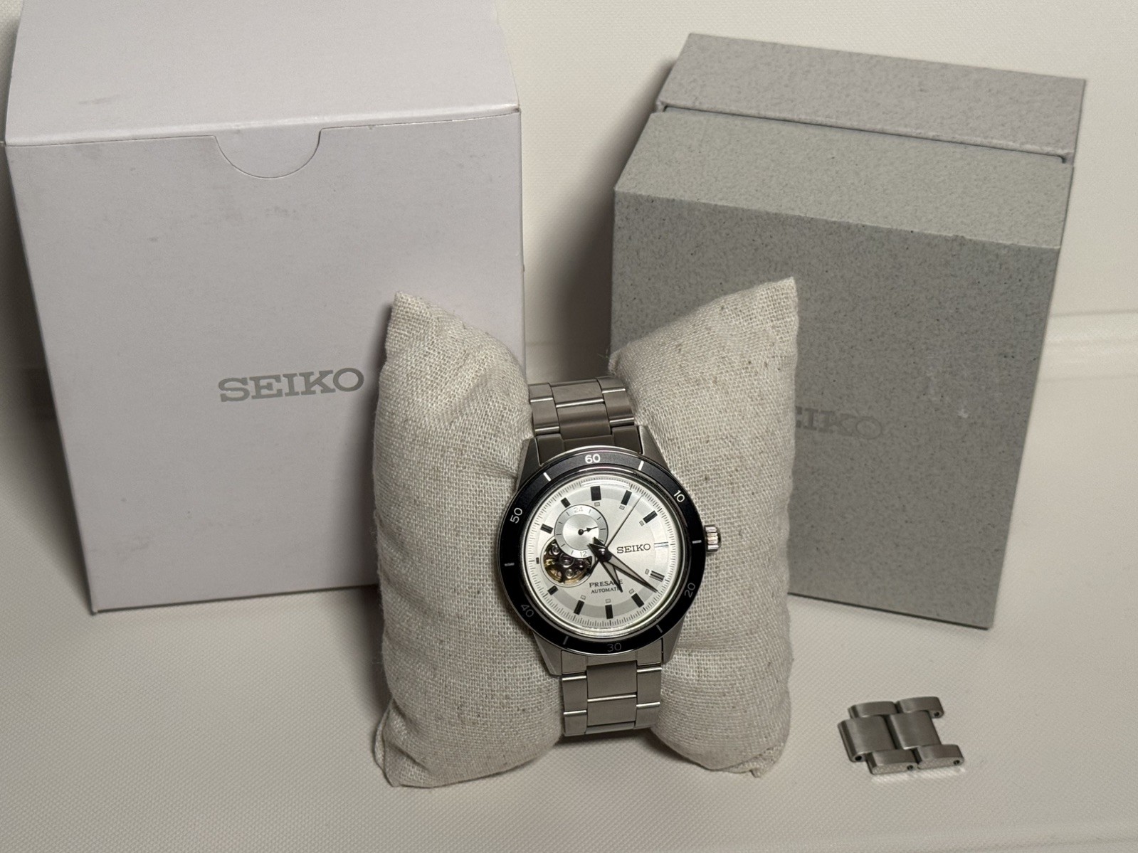 Seiko Presage Style 60’s Open Heart Cream Dial Automatic SSA423J1 Men’s Watch