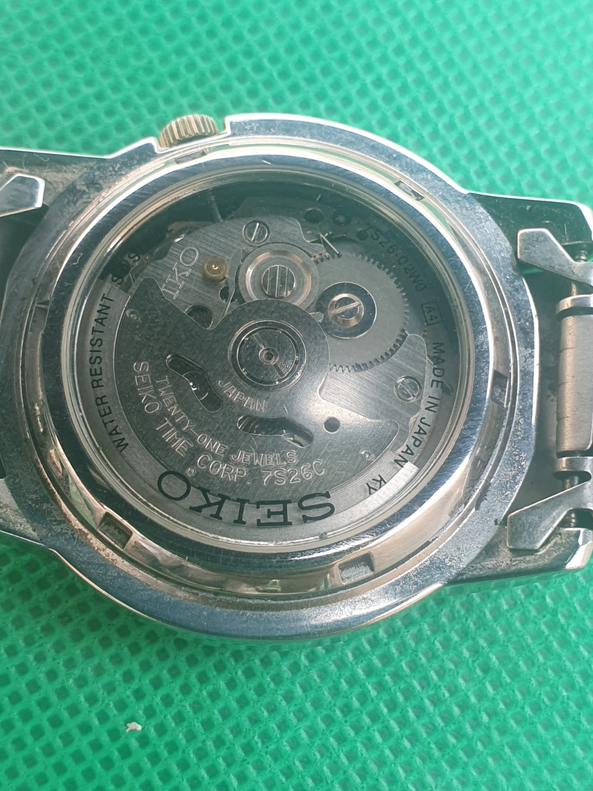 Vintage Seiko 5 7s26 Automatic Stainless Steel men Wristwatch made in Japan