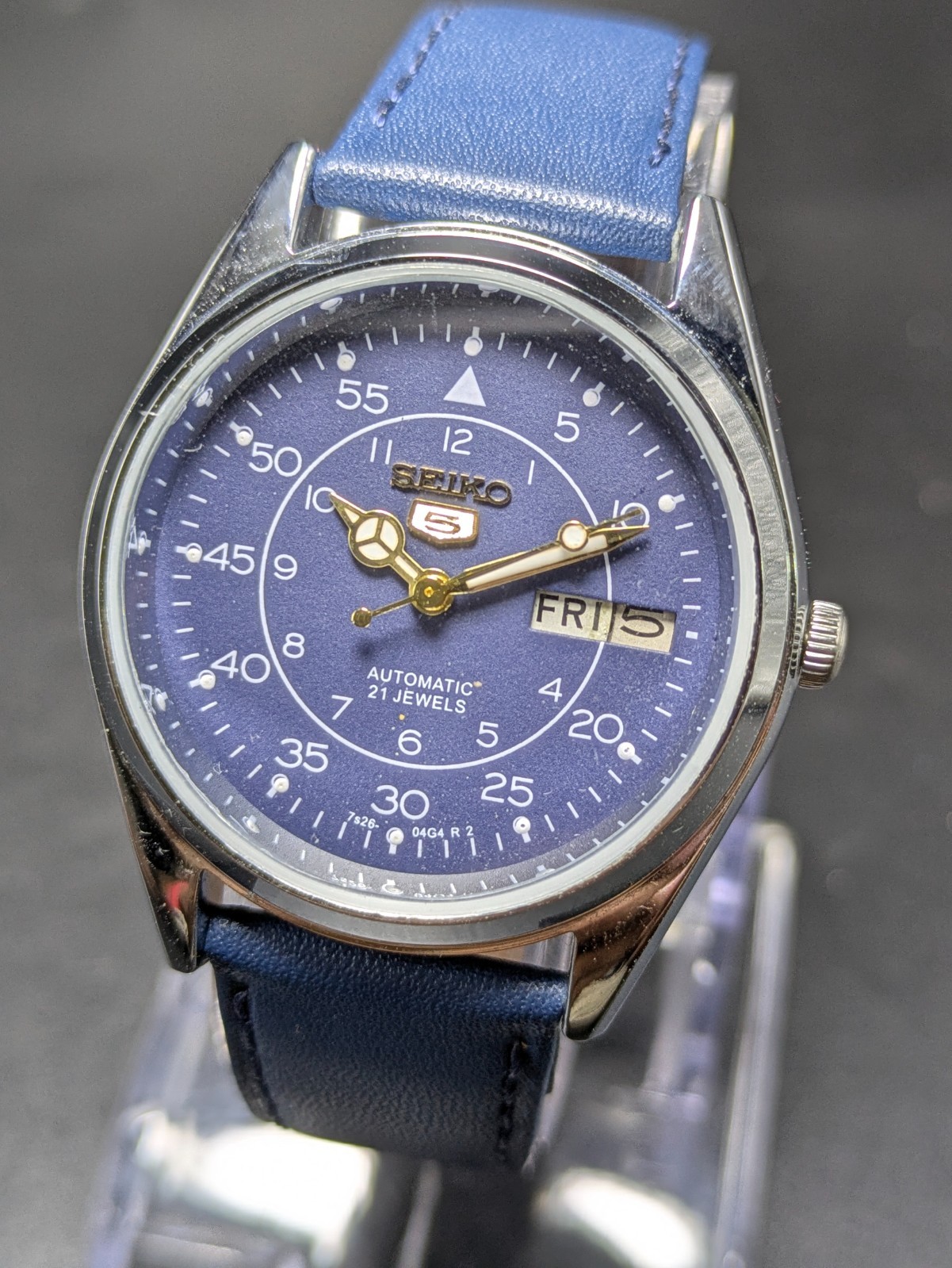 Vintage Seiko 5 automatic day date movement no. 6309A japan made men’s watch