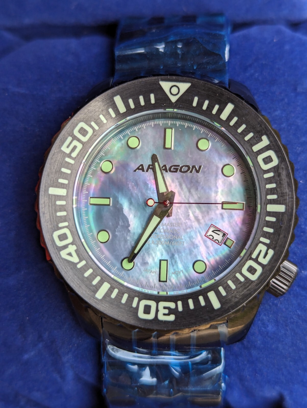 ARAGON DIVEMASTER EVO IP Black 45mm Automatic Platinum MOP NH35 24 Jewels