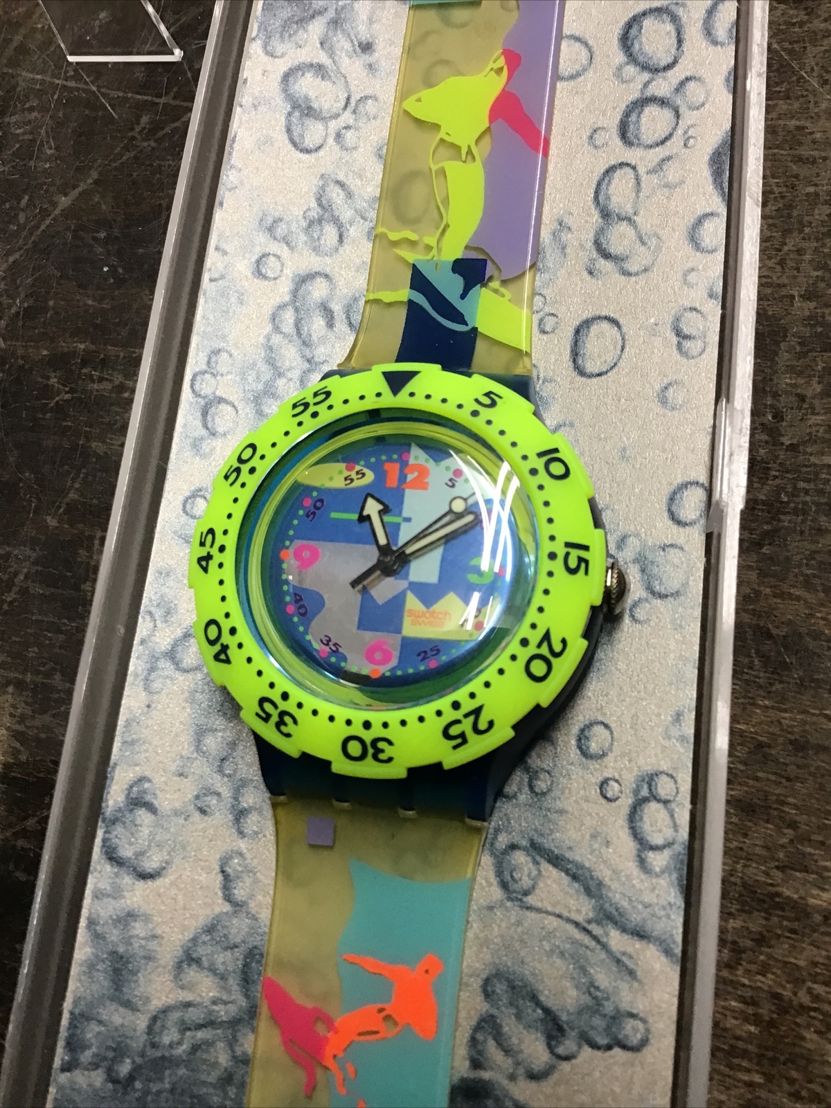 Swatch Scuba 200 With Box And Paperwork