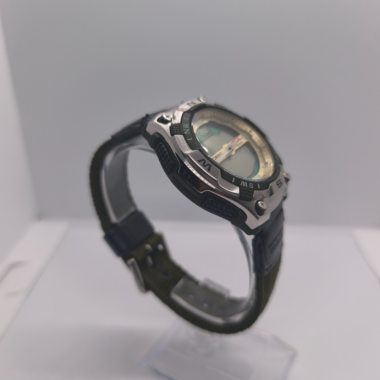 Casio AQW-100 Tide Graph Moon Phase 200m Watch (5028) – For Parts / Repair