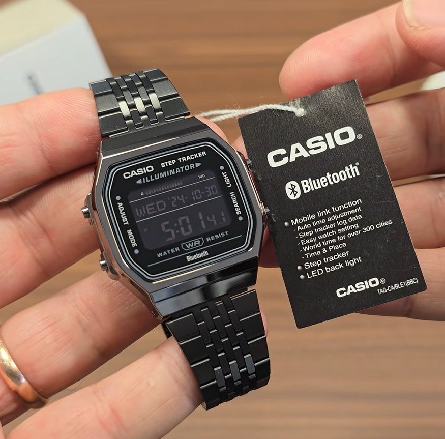 Casio ABL-100WEGG-1B Black Grey Digital Step Tracker Bluetooth Vintage Watch
