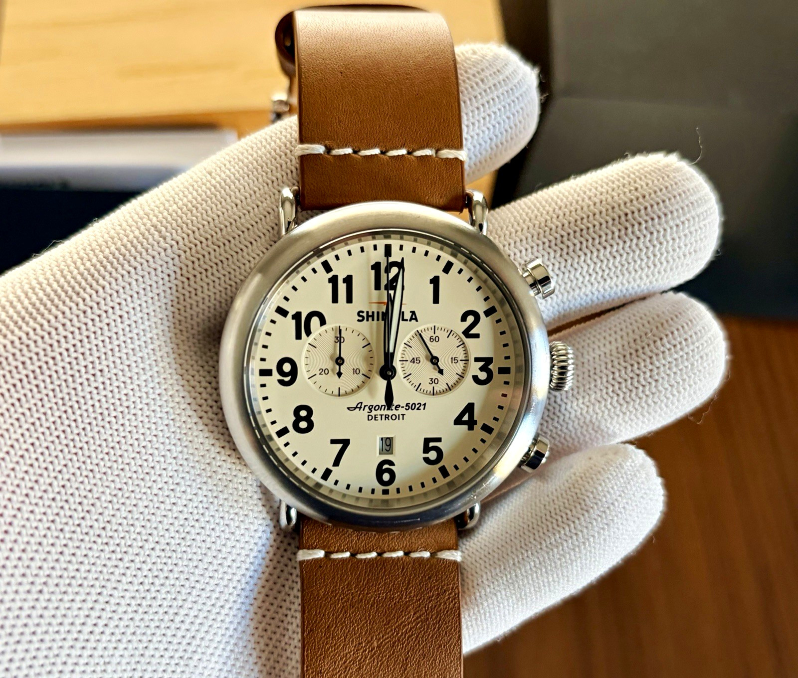 Shinola Runwell Argonite-5021 Chronograph Quartz Cream Dial Brown Leather Strap