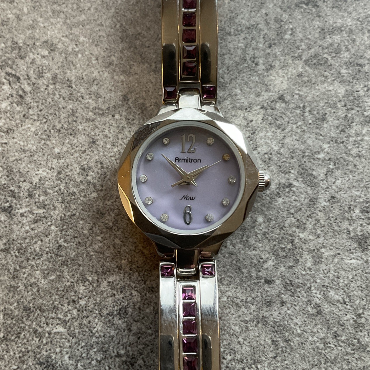 Beautiful Armitron Womens Watch 23mm Silver Tone Case/Band Purple MOP Dial Bin G