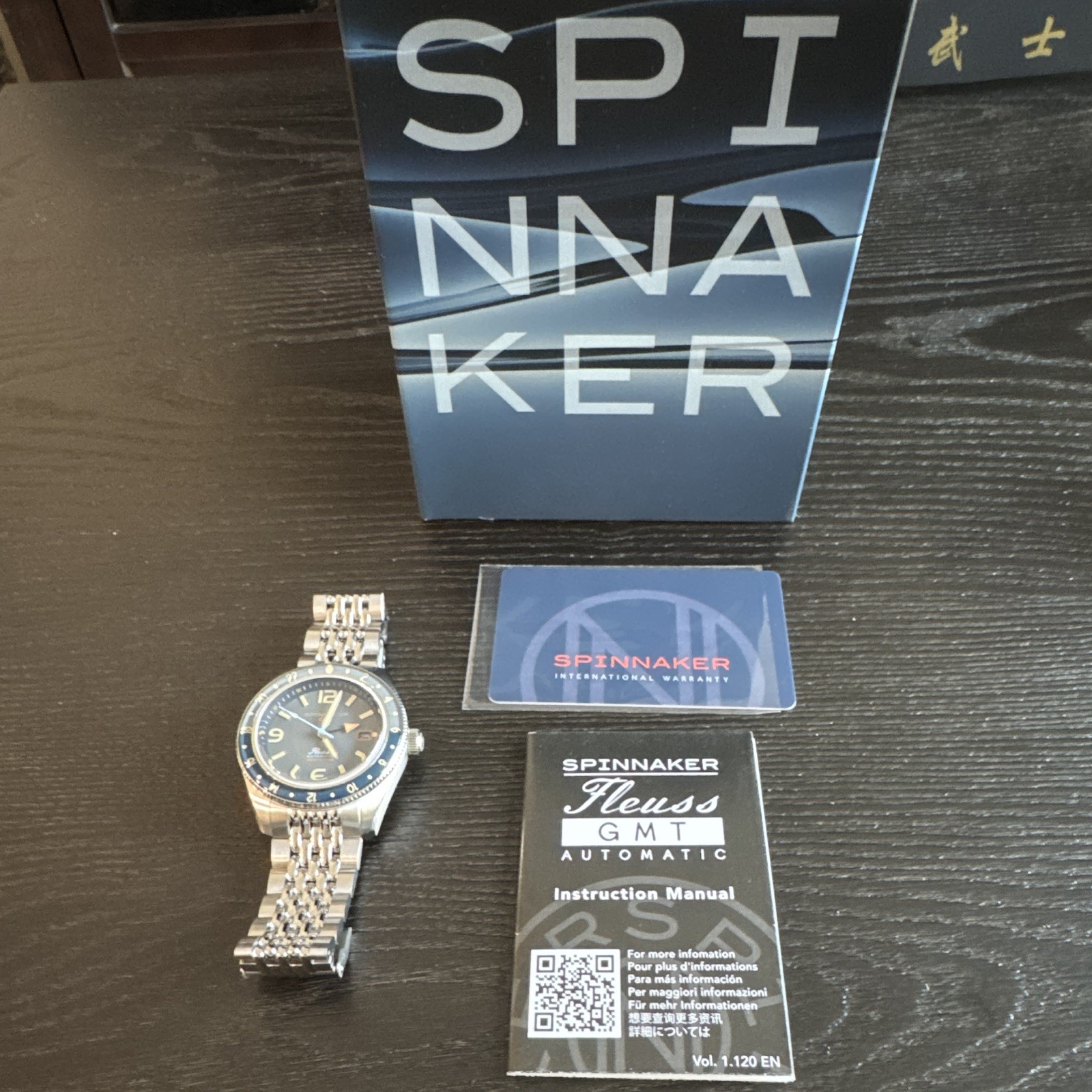 Spinnaker Fleuss GMT Automatic Blue Dial/Bezel 43mm 150m SS Bracelet Box