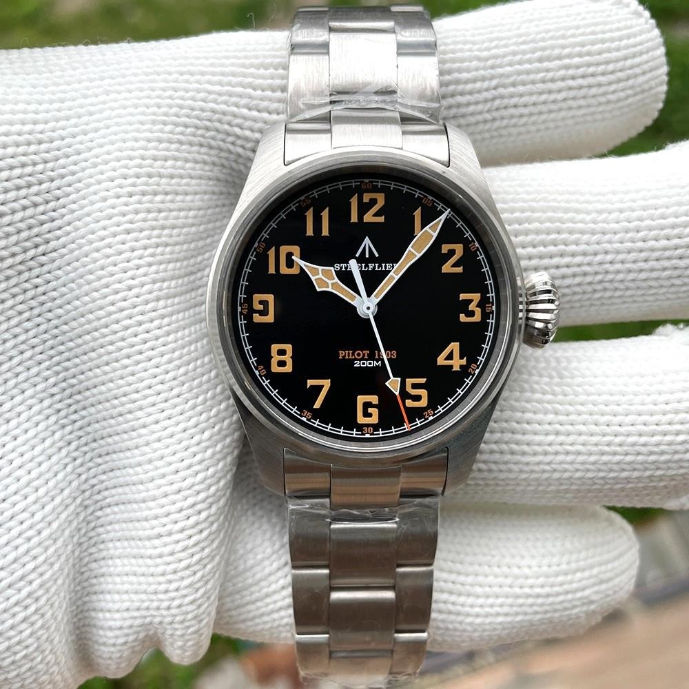 39MM STEELFLIER Pilot Quartz Diver Watch Men’s Stainless Waterproof Luminous NEW