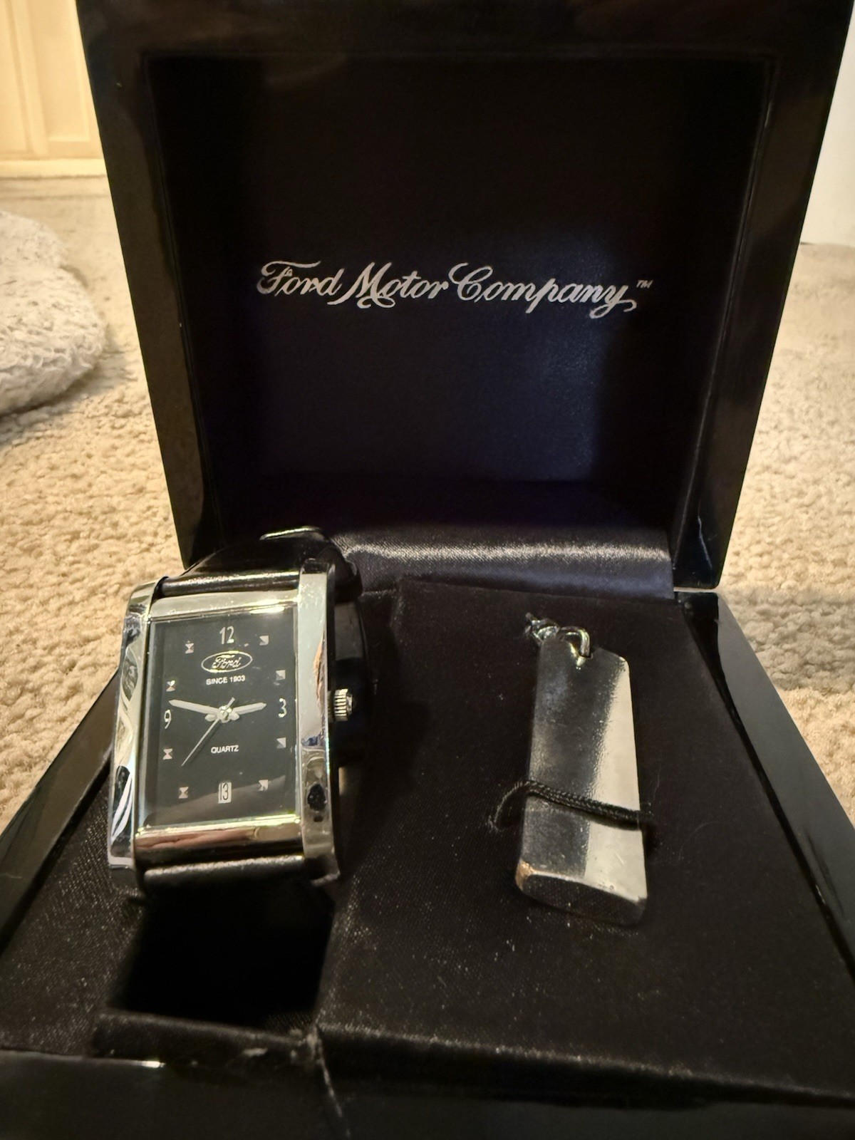 Ford Motor Company 100 Year ANNIVERSARY Rare WRISTWATCH Centennial Black Quartz