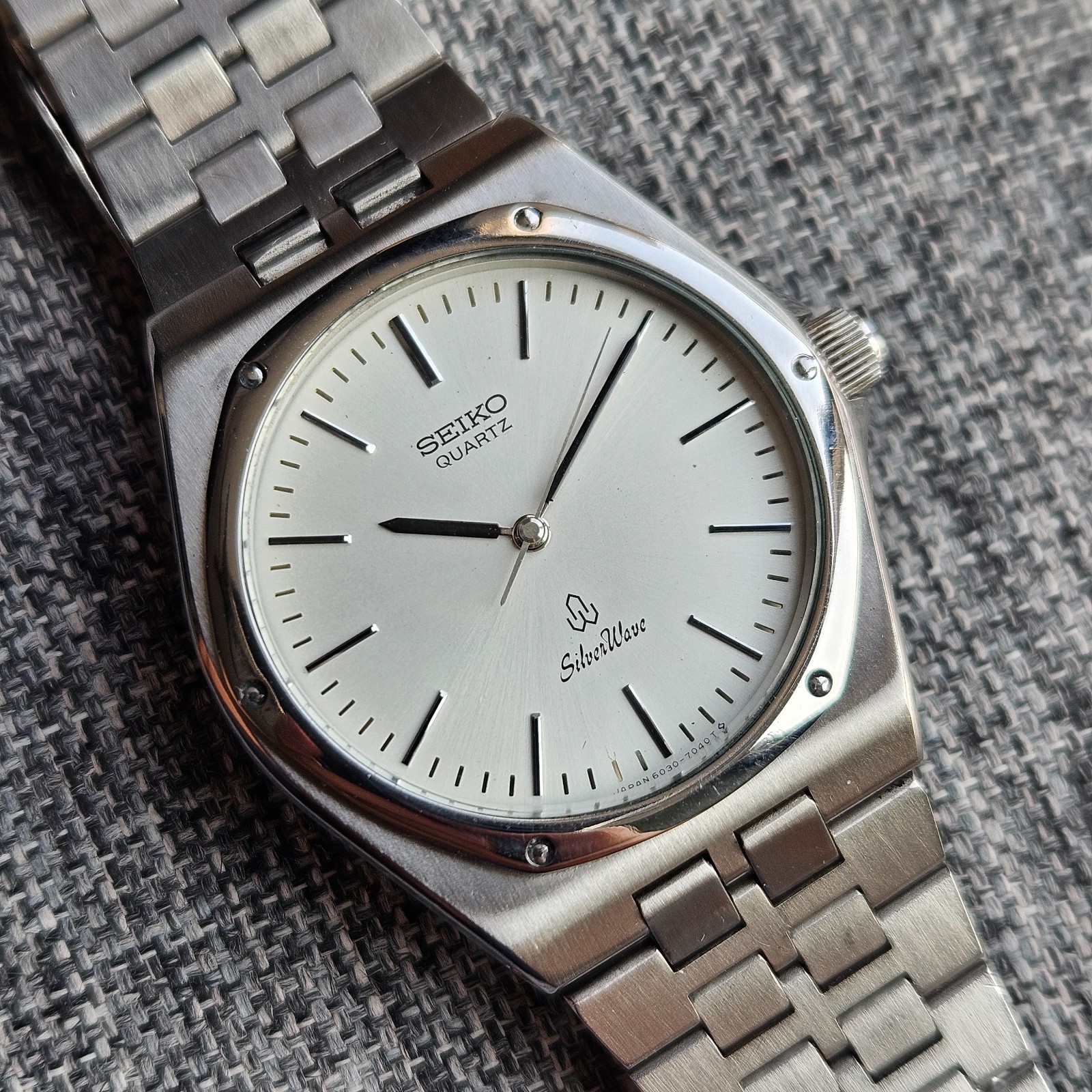Vintage Seiko 6030-7050 Quartz Men’s Dress Watch | Japan silverwave