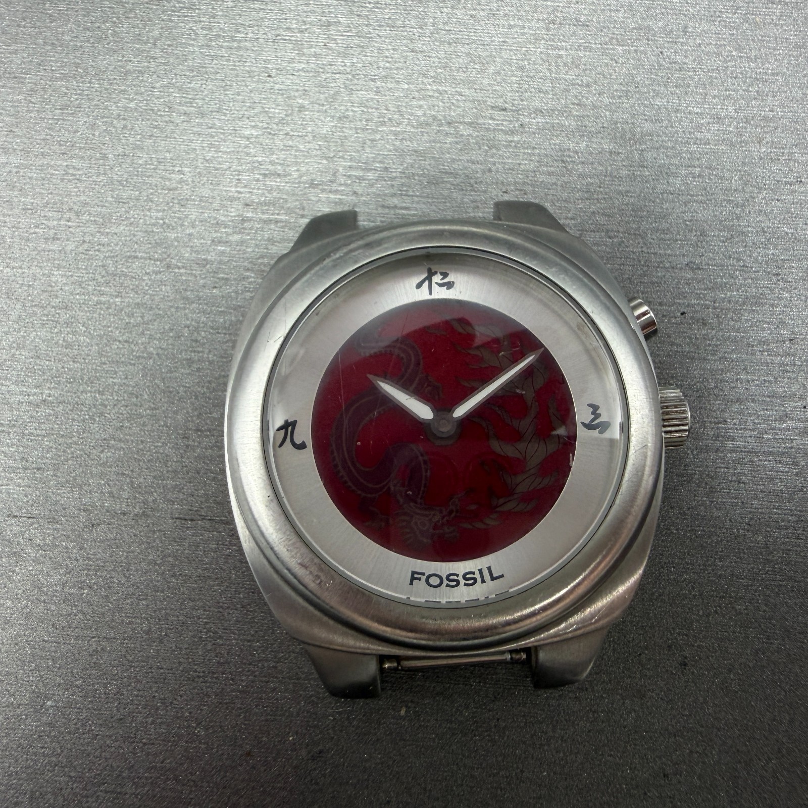 Fossil Big Tick Dragon Watch Men 40mm Red Dial Silver Tone JR-8198 New Battery G