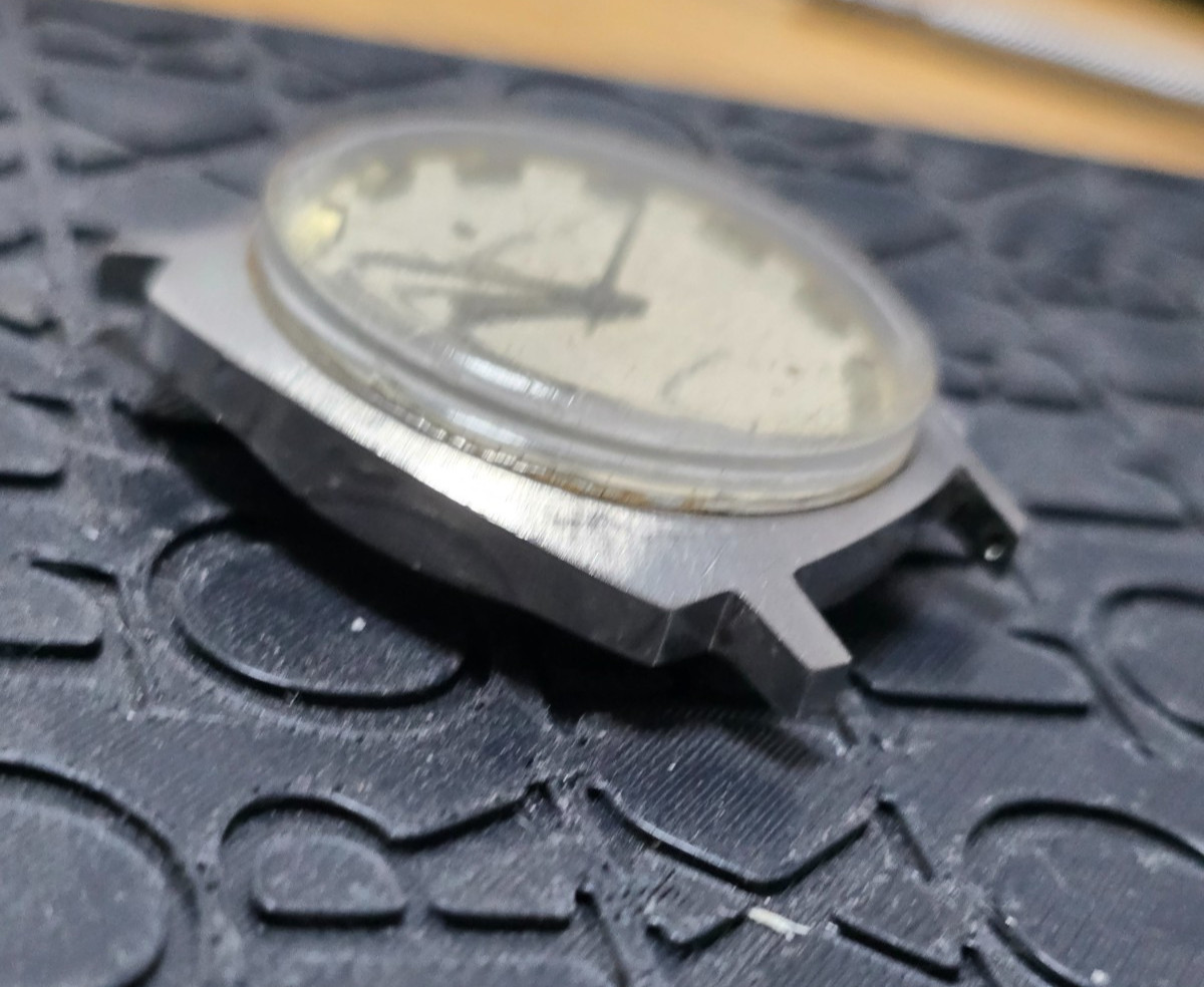 Vintage Zenith SURF Automatic Date, Swiss Made – 1970s