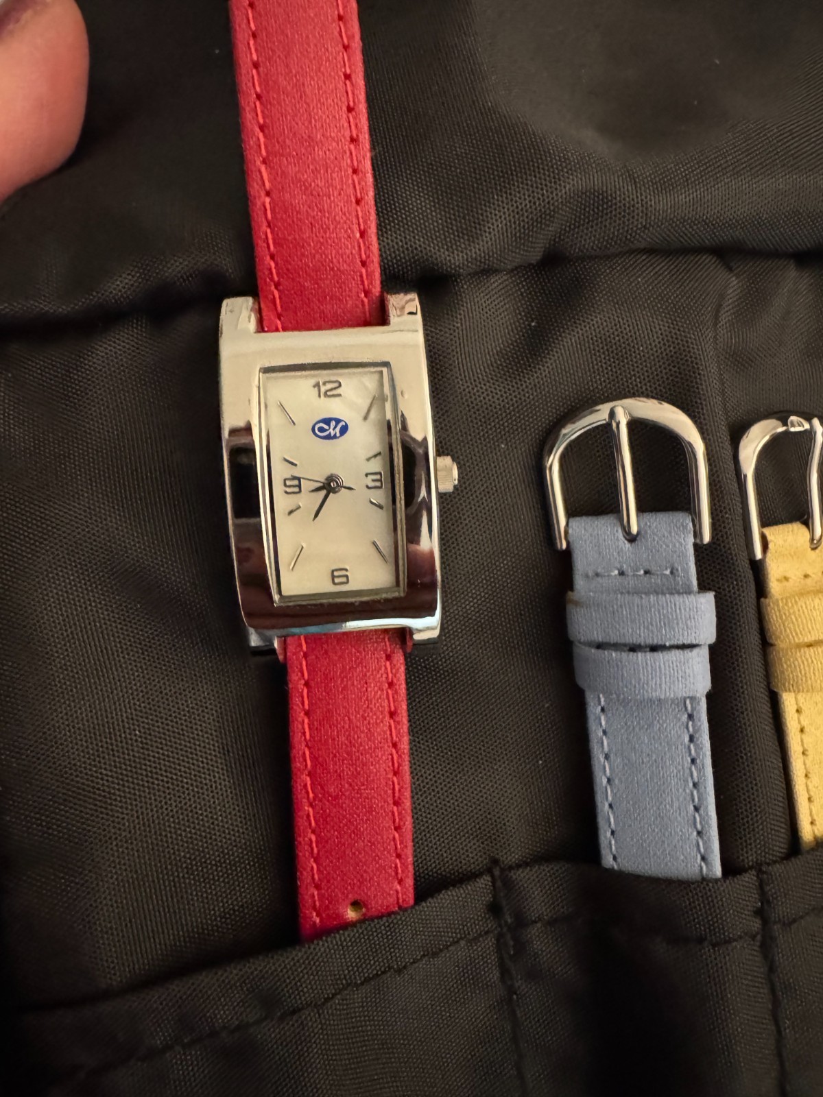 Creative Memories Woman’s Watch w/ Multiple Colored Bands in Velour Pouch