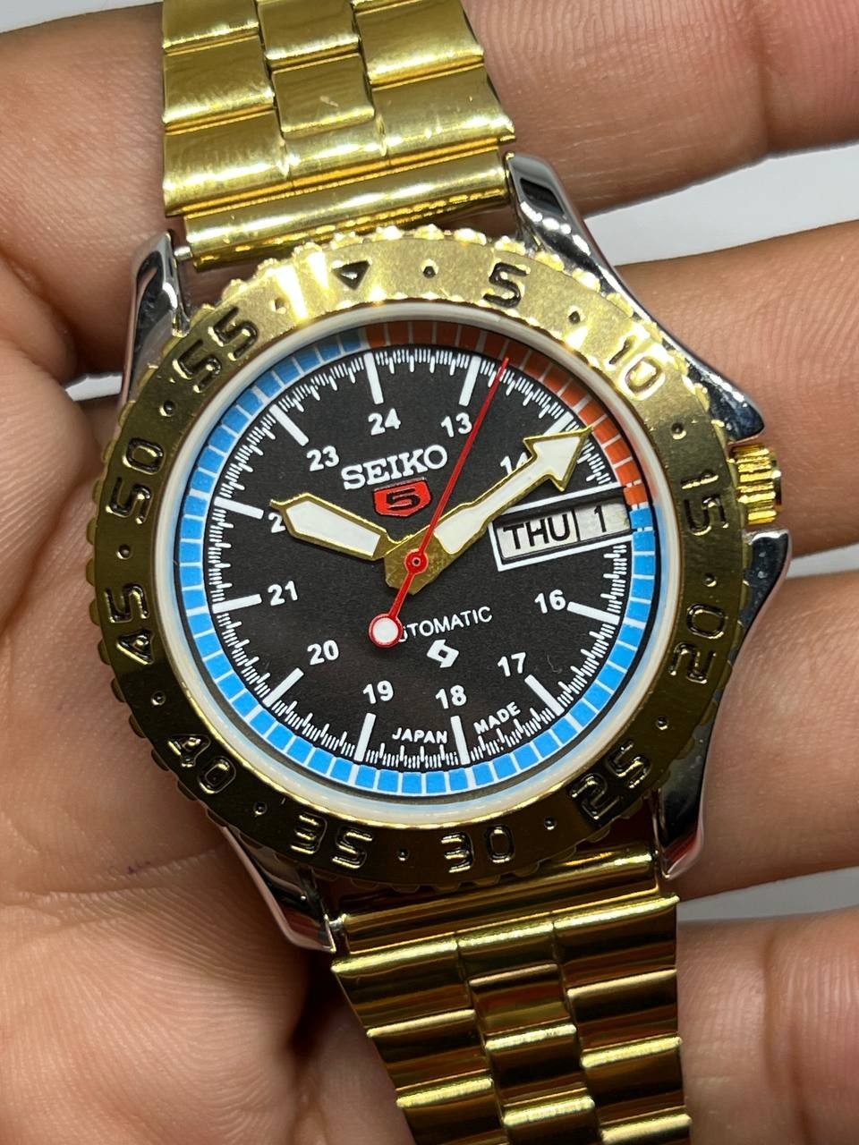 Automatic Seiko Refurbished Black Dial Day/ Date Men’s Wrist Watch Gold Plated