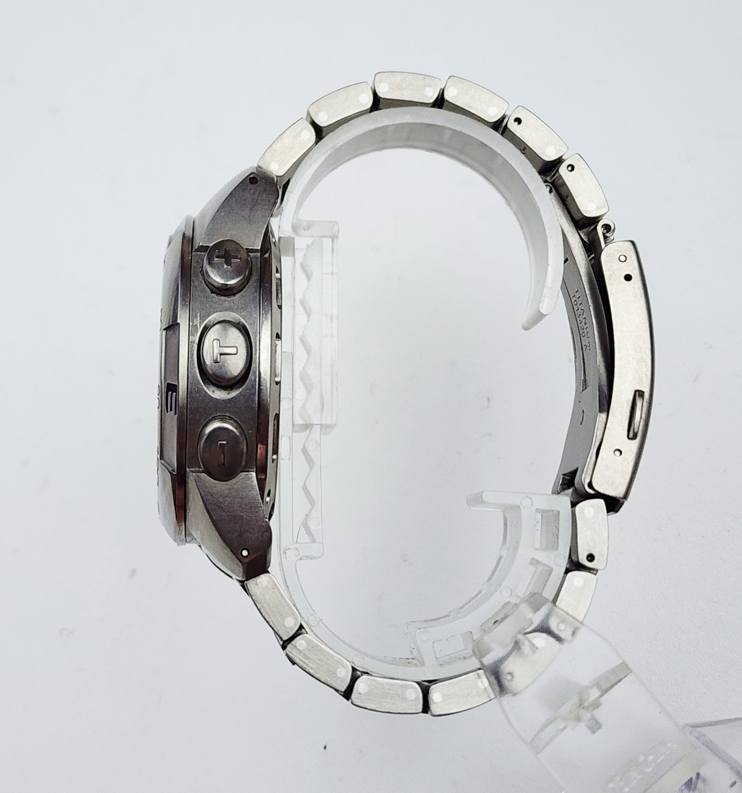 Men SWISS TITANIUM TOUCH SCREEN Watch TISSOT “Expert” T013420A. Compass. Alarm*