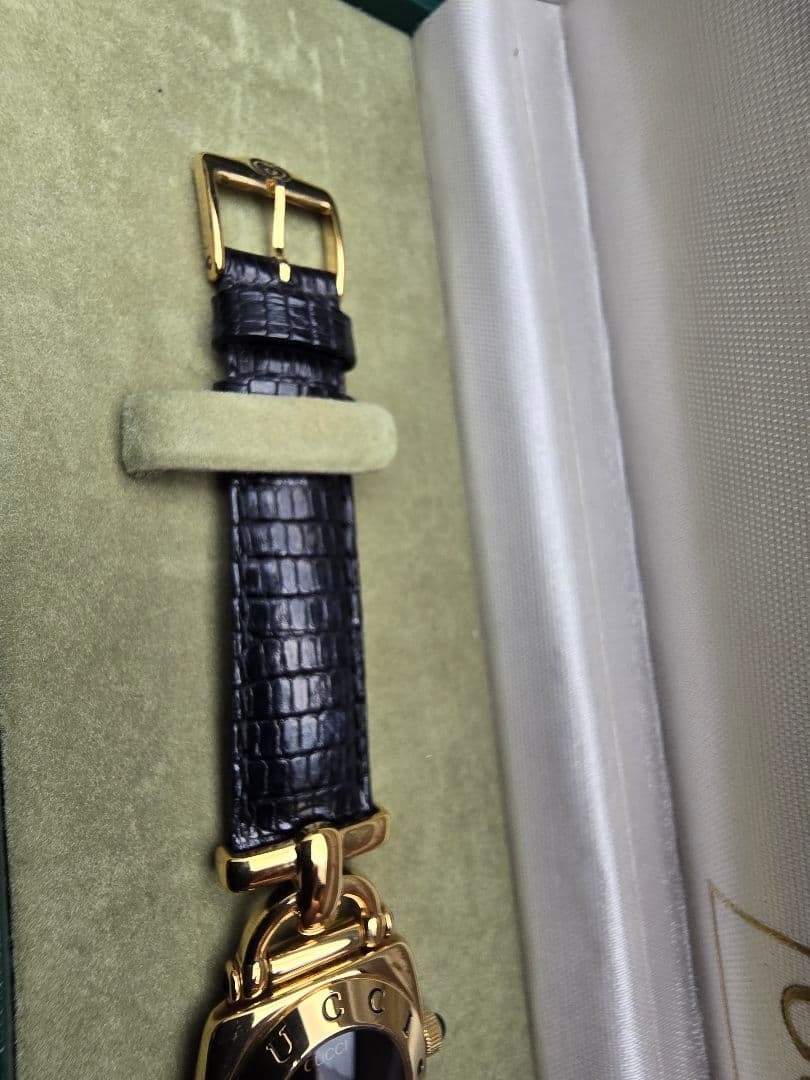 Excellent Condition 6300L GUCCI Watch