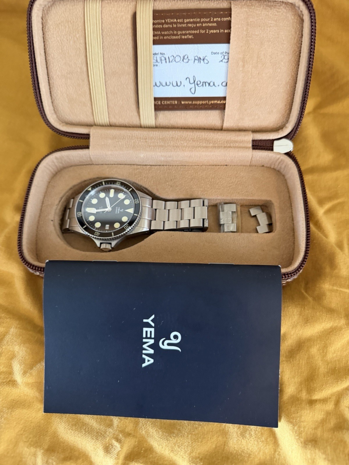 Men’s Stainless Steel Yema Superman Diver’s Automatic 39mm~ Card and Booklet