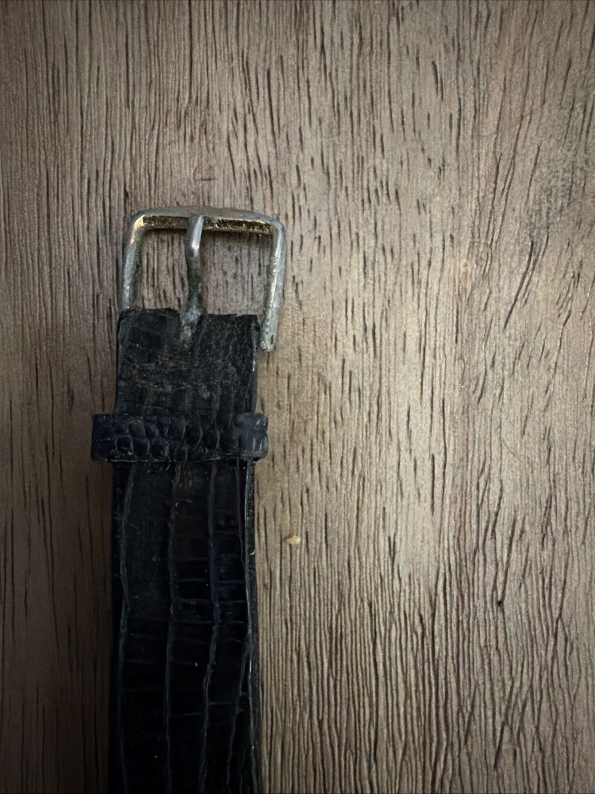 Vintage Gucci 2000M Black & Gold Watch – For Parts / Repair / Restoration