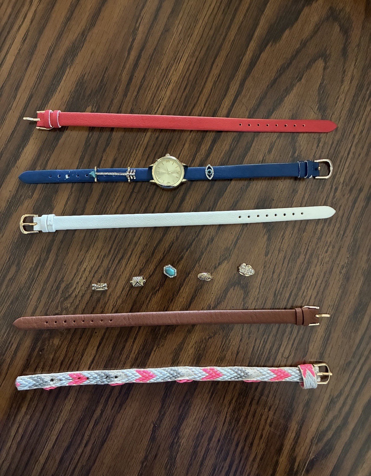Stainless Steel Accutime watch with 5 bands 9 1/2 inches each W 7 Trinkets