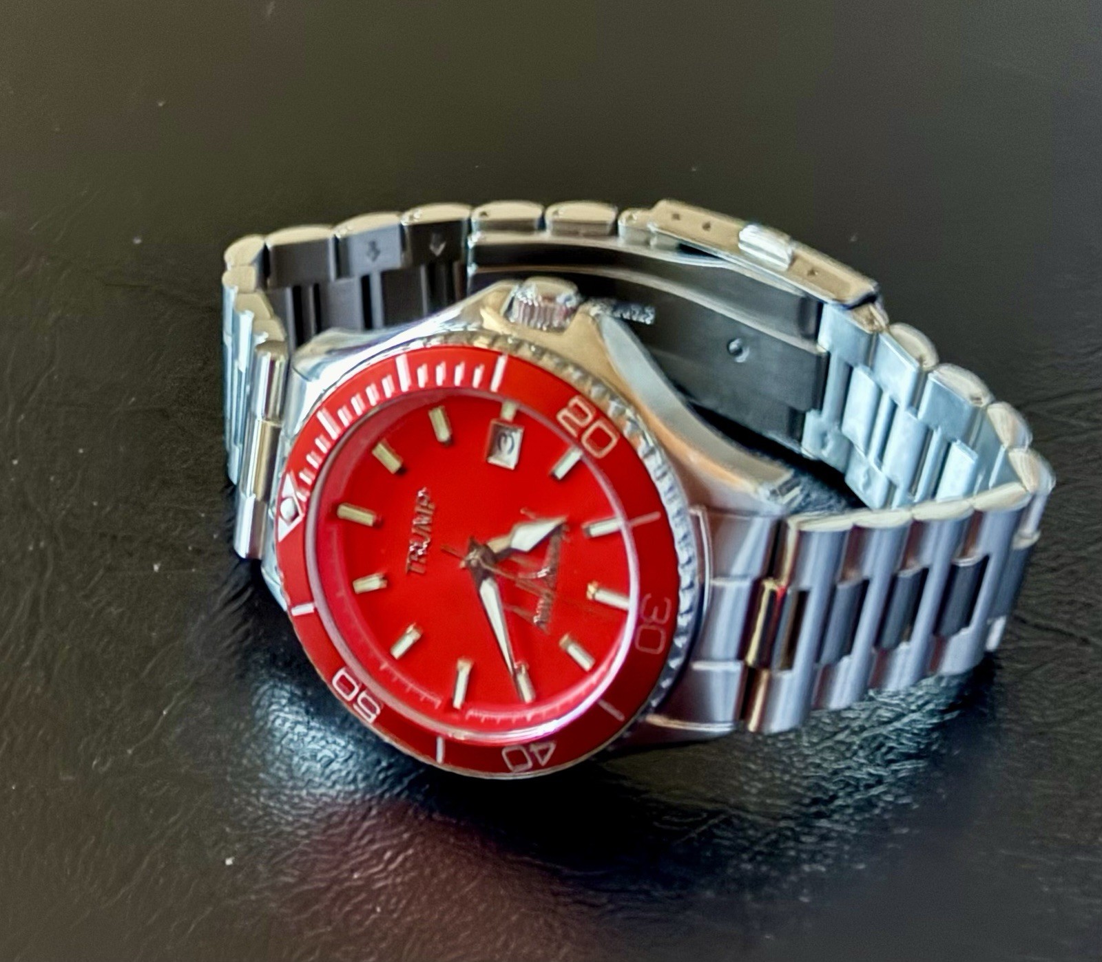 TRUMP Fight Fight Fight Red Automatic. Limited edition with low number from 2023