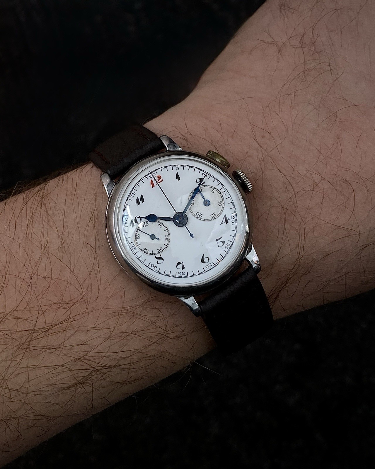 1920s Enamel dial Monopusher chronograph watch Lemania 13CH movement